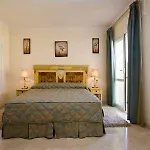 Checkin Colina Del Paraiso Hotel