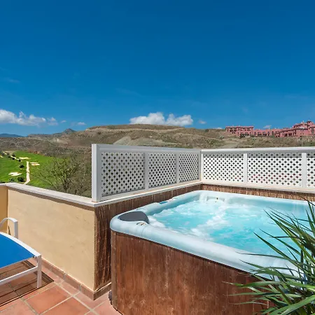 Hotel Checkin Colina Del Paraiso *