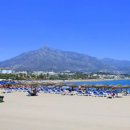 Checkin Colina Del Paraiso Hotel Estepona