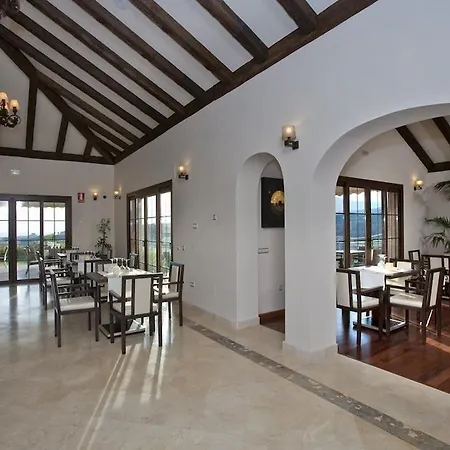 Checkin Colina Del Paraiso *