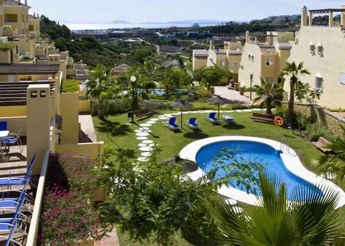 Checkin Colina Del Paraiso מלון *