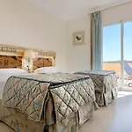 Checkin Colina Del Paraiso 호텔