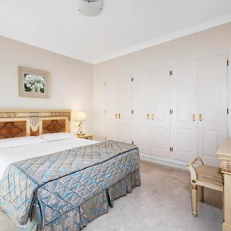 Apartman Checkin Colina Del Paraiso *