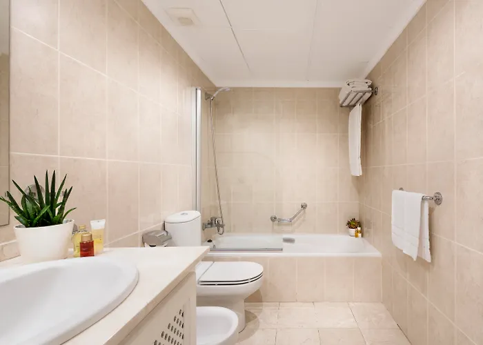 Checkin Colina Del Paraiso Hotel *