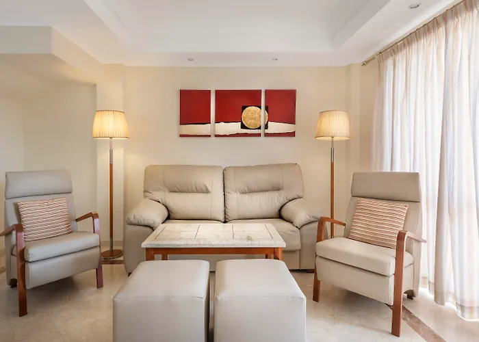 Checkin Colina Del Paraiso Hotel