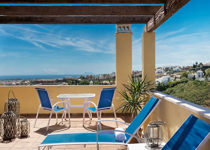 Checkin Colina Del Paraiso Hotel