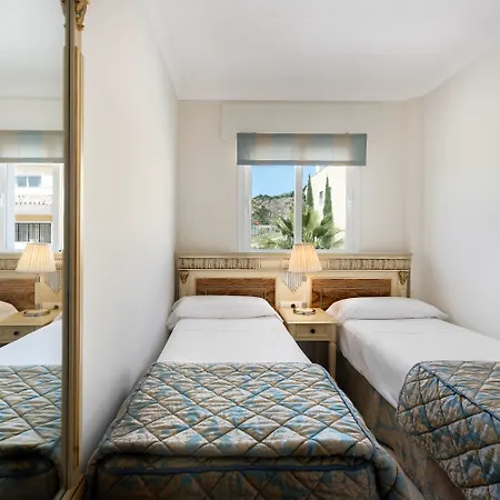 Hotel Checkin Colina Del Paraiso *