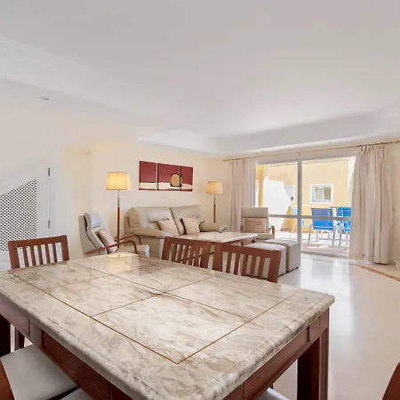 Checkin Colina Del Paraiso *